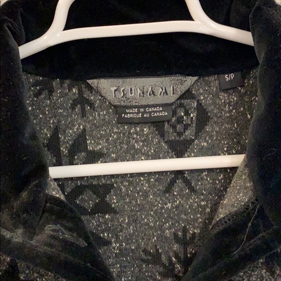 Warm winter pullover - Picture 3 of 4